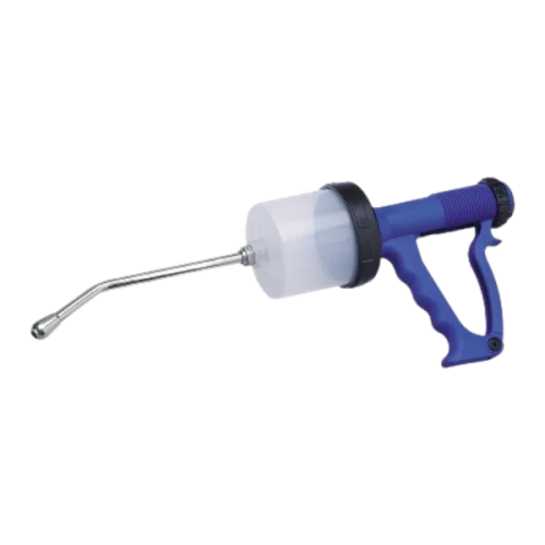 Manualny dozownik do podawania leków i suplementów krowom DRENCHER Topro pojemność 300 ml z metalową końcówką